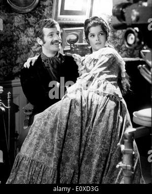 Jean-Paul Belmondo and Genevieve Bujold in a scene from 'Le Voleur' Stock Photo