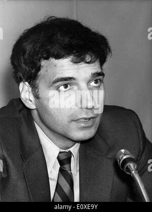 Attorney Ralph Nader speaking during a press conference Stock Photo