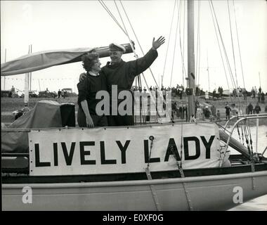 Aug. 08, 1966 - Lone yachtsman sets off on race round world. Mr. Alec Rosy, 58, a Portsmouth greengrocer, set out from Portsmouth today, in his 30 ft. yacht Lively Lady to sail round the world, with only one stop, Australia, which he hopes to reach before the racing marathon expert, Mr. Francis Chichester, who plans to set off in two weeks time in his new 53 ft. yacht, Gipsy Moth IV. They will follow the old racing clipper route to Australia, stopping at Sydney for a short rest. There was a slight mishap as he started, when Lively Lady ran aground Stock Photo