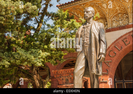 Statue of Florida pioneer, oil and hotel magnate, Henry Morrison Flagler at entrance to Flagler College in St. Augustine, FL. Stock Photo