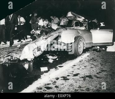 Jul. 07, 1967 - Jayne Mansfield Killed In Car Crash. Photo shows The ...