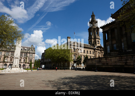 The cenotaph sessions house courthouse and Harris Museum and Art Gallery in market square Preston England UK Stock Photo