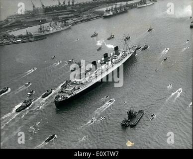 Nov. 11, 1967 - Queen Mary Leaves Southampton on Last Voyage The 81,000 ton liner Queen Mary was given a big send off when she left Southampton yesterday (Oct 31) on her last voyage. During her 39 day cruise, the Queen Mary will sail round Cape Horn on her way to Long Beach, California, where she will become a maritime museum and convention centre. Photo shows This was the scene as the liner Queen Mary sailed down Southampton Water for the last time yesterday. Stock Photo