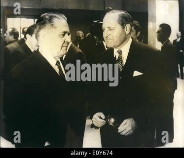 Mar. 03, 1969 - Disarmament conference in Geneva: In the building of the former League of Nation in Geneva a new round of the Disarmament Conference in which delegations from 17 nations are taking part, opened on Tuesday. Photo shows M. Rochtchine ( left ) delegate of the Soviet Union, and Mr. Gerard Smith, President Nixon's new man at the conference - seen in an informal chat prior to the opening session. Stock Photo