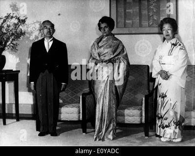 Prime Minister Indira Gandhi visits Imperial Palace Stock Photo