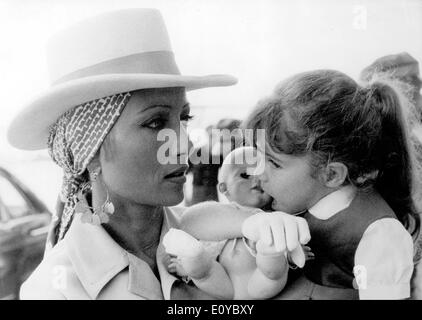 Oct 17, 1969; Paris, France; Film actress is STEPHANE AUDRAN is starring in Anatole Litvak's film 'A woman in a car with glasses and a gun' now in the making on the French Riviera. The picture shows Stephane in a scene of the film with four year old Emanuella playing the part of her daughter. Stock Photo