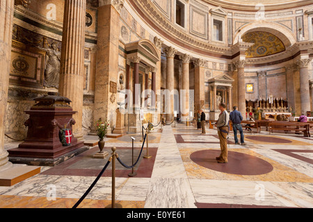 Tourists in the interior of the Pantheon, Rome Italy Europe Stock Photo