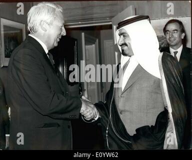 Jul. 07, 1971 - Premier of Qatar meets Mr. Heath: The Prime Minister of Qatar, his Highness Khalifa bin Hamad Thami, this afternoon met Britain's Prime Minister, Mr. Edward Heath at No. 10 Dawning Street for talks. Photo shows the Prime Minister of Qatar, Khalifa bin Hamed Al Thami, and Britain's Prime Minister, Mr. Edward Heath pictured at No,10 Dawning Street. Stock Photo
