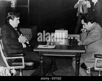 Bobby fischer hi-res stock photography and images - Alamy