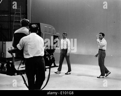 Gene Kelly watches Tommy Steele rehearse Stock Photo