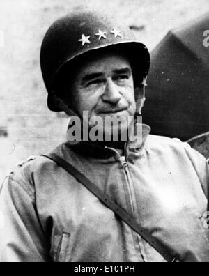 OMAR BRADLEY General of the Army, one of the main U.S. Army field commanders in North Africa and Europe during World War II Stock Photo