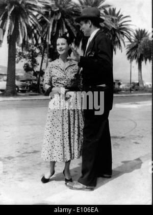 Vivien Leigh and Laurence Olivier on French Riviera Stock Photo