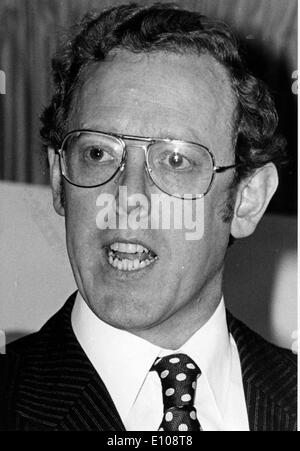 Daithi O Conaill IRA The years 1970 1972 saw an explosion of political violence in Northern Ireland, peaking in 1972, when Stock Photo