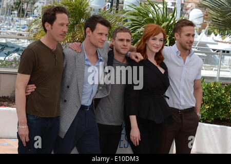 Cannes, France. 20th May, 2014. L-R) Reda Kateb, Matt Smith, Iain De Caestecker, Christina Hendricks and director Ryan Gosling attend the 'Lost River' photocall during the 67th Annual Cannes Film Festival on May 20, 2014 in Cannes, France. © Frederick Injimbert/ZUMAPRESS.com/Alamy Live News Stock Photo