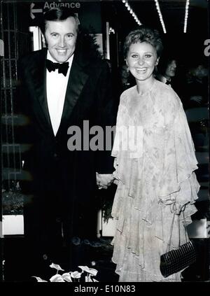 Jul. 07, 1973 - Premiere of New James Bond Film ''Live and Let Die'': Princess Anne last night attended the royal premiere of the new James Bond film ''Live and Let Die'', at the Odeon, Leicester square. Keystone Photo Shows:- David Frost arriving with pop singer LuLu last night. Stock Photo