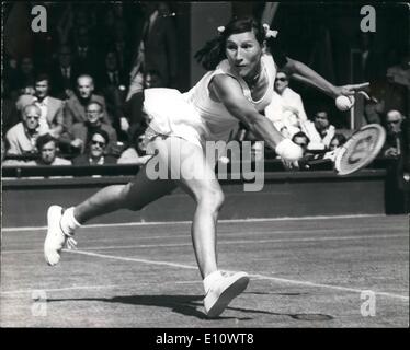 Wimbledon 1974 Tennis Trading Cards Connors Rosewall Evert Morozova 