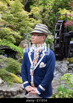 London, UK, 20th May 2014 RHS Chelsea Flower Show first day.  The Togenkyo - A Paradise on Earth Artisan Garden wins a Gold Medal and best Artisan Garden award.  Designed by Mr Kazuyuki Ishihara a very popular character at the show. Credit:  Ian Thwaites/Alamy Live News Stock Photo