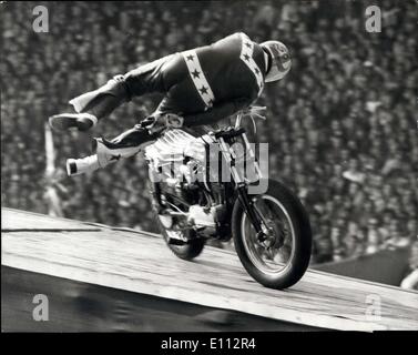 May 27, 1975 - Stuntman Evel Knievel Crashes In Motor Cycle Leap Over ...