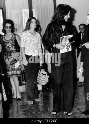 First Lady Jackie Kennedy with daughter Caroline Stock Photo