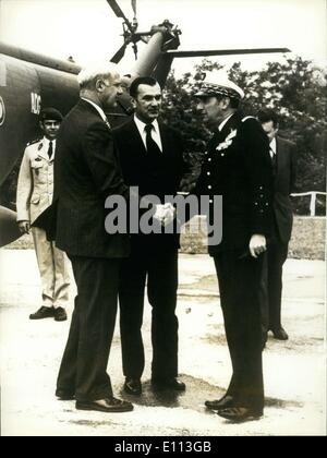 Sep. 30, 1975 - At his arrival to the Atomic Operations headquarters in Taverny, Mr. James Schlesinger, the Secretary of Defense from the United States, was welcomed by General Grigault (right) and Mr. Yvon Bourges (center), the French Minister of Defense. Stock Photo