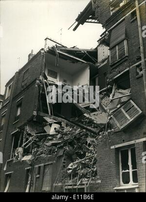 Nov. 11, 1976 - A bomb exploded last night in the building where Jean-Marie le Pen, President of the National Front, 9 Villa Poirier, in the 15th arrondissement. The attack sent out lots of debris. 4 people were injured and a baby, fell from the 5th floor onto a garbage Stock Photo