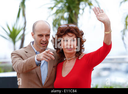 EDOARDO PONTI SOPHIA LOREN SOPHIA LOREN. PHOTOCALL. 67TH CANNES FILM FESTIVAL CANNES  FRANCE 21 May 2014 Stock Photo