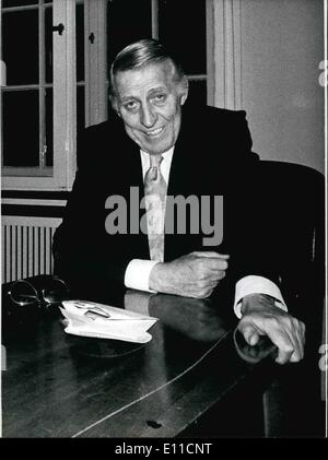 Feb. 02, 1977 - Jazz Pianist Stan Kenton becomes 65: Stan Kenton, the American Jazz musician, will become 65 years old on February 19th 1977. The pianist, who was born in Wichita/Kansas, is considered the main representative of modern jazz. Besides playing the piano, Stan Kenton also composes and writes arrangements. He extended the traditional instruments in jazz by strings, flutes, oboe, and French horn. Stan Kenton lives in Los Angeles/California. Stock Photo