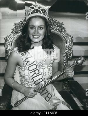 Nov. 11, 1978 - Miss Argentina is miss World : At the Royal Albert Hall last night 20 year-old Silvana Suarez, Miss Argentina, was crowned ''Miss world'' Miss Sweden, Ossie Carlsson, was the runner up, and Miss Australia Denia Coward was third. Photo shows 20-year -old Silvana Suarez after being crowned Miss World last night. Stock Photo