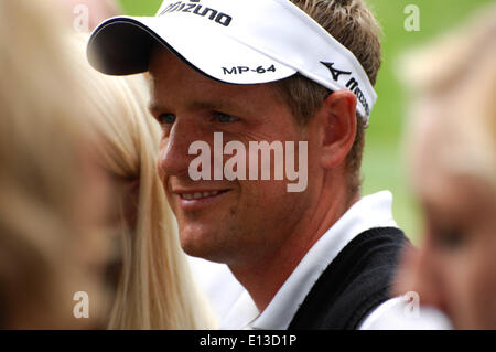 Wentworth, Surrey, UK. 21st May 2014.   England golfer Luke Donald signs autographs for fans at the BMW PGA Championship Wentworth Pro-Am , Surrey, UK Credit:  Bigred/Alamy Live News Stock Photo