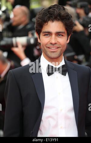 American actor Adrian Grenier attends the premiere of «The Search» during the 67th Cannes International Film Festival at Palais des Festivals in Cannes, France, on 21 May 2014. Photo: Hubert Boesl - NO WIRE SERVICE Stock Photo