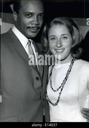 LESLEY GORE Stock Photo - Alamy