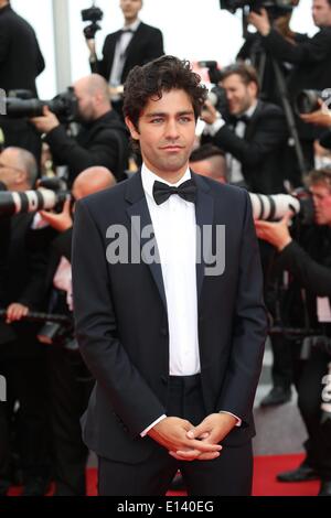 American actor Adrian Grenier attends the premiere of «The Search» during the 67th Cannes International Film Festival at Palais des Festivals in Cannes, France, on 21 May 2014. Photo: Hubert Boesl - NO WIRE SERVICE Stock Photo