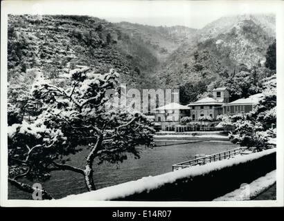 Apr. 18, 2012 - Photo shows general view of Paraggi on the Italian Riviera, which is experiencing it's first snow for thirty years. Stock Photo
