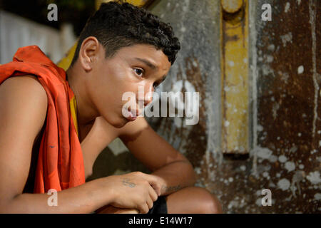 Street child, teenager, 13 years, with a worried expression, Fortaleza, Ceará, Brazil Stock Photo
