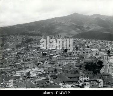 Apr. 18, 2012 - Ecuador - Quito: A parcial view of Quito, between the central and north section. There are a mixed of colonial and modern. In background the Pichincha Mountain. Stock Photo