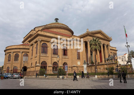 Teatro Massimo, Palermo, Sicily, Italy Stock Photo