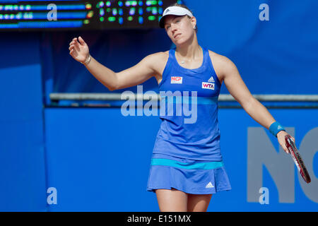 Nuremberg, Germany. 22nd May, 2014. Germany's Angelique Kerber in action during the quarterfinal match against Czech Pliskova at the WTA tour in Nuremberg, Germany, 22 May 2014. Photo: DANIEL KARMANN/dpa/Alamy Live News Stock Photo