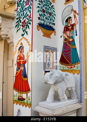 Rajasthani wall painting , Udaipur , Rajasthan , India Stock Photo - Alamy