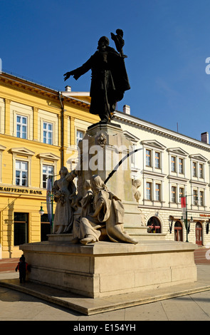 Eastern Europe, Hungary, Szeged, statue of Kossuth Lajos at Klauzal square Stock Photo