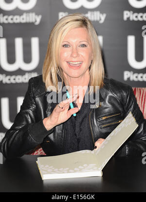 London, UK, UK. 19th Apr, 2012. Olivia Newton-John signs copies of her new cookbook, Livwise: Easy Recipes For A Healthy, Happy Life at Waterstones © Ferdaus Shamim/ZUMA Wire/ZUMAPRESS.com/Alamy Live News Stock Photo