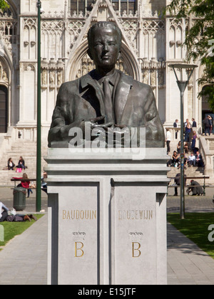 Bust of King Boudewijn of Belgium in the park in front of the cathedral in Brussels Stock Photo