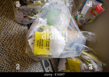 Belfast,UK 23rd May 2014. Election sign in Clear plastic rubbish bag Credit:  Bonzo/Alamy Live News Stock Photo