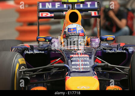 Monte Carlo, Monaco. 25th May, 2014. F1 Grand Prix of Monaco. Daniel Ricciardo drives his Infiniti Red Bull Racing RB10 to 3rd place at the Monaco GP Credit:  Action Plus Sports/Alamy Live News Stock Photo