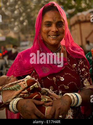 Portrait - Women of the Blacksmith Gadelia Lohar gypsy tribe India Stock Photo