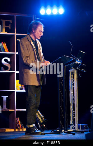 Hay on Wye Wales UK Monday 26 May 2014 Rock legend Ray Davies talking about his life & times in music on day 5 of Hay Festival 2014 Hay on Wye Powys Wales UK Credit:  Jeff Morgan/Alamy Live News Stock Photo