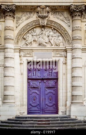 Huge wooden entry doors to Saint Etienne du-Mont Church, Latin Quarter, Paris France Stock Photo