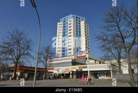 Hochhaus, Magistratsweg, Rudolf-Wissel-Siedlung, Staaken, Spandau, Berlin, Deutschland Stock Photo