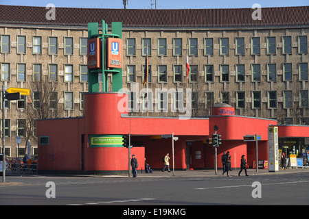 U-Bahnhof, Fehrbelliner Platz, Wilmersdorf, Berlin, Deutschland Stock Photo