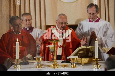 Jerusalem, Israel. 26th May, 2014. Pope Francis during the visit in Israel. © Haim Zach/NurPhoto/ZUMAPRESS.com/Alamy Live News Stock Photo