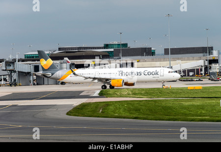 Thomas Cook Airlines Airbus A321-211 Winglets Airliner G-TCDF Taxxiing for Departure at Manchester Airport England UK Stock Photo